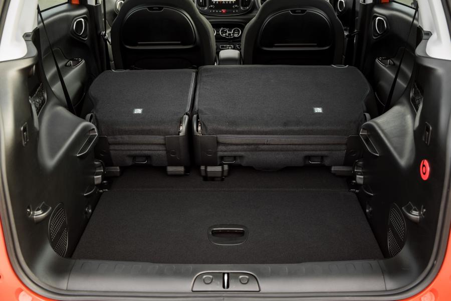 Багажник Fiat 500L Cross (330) 2017 года  (UK) (фото 88 из 89)